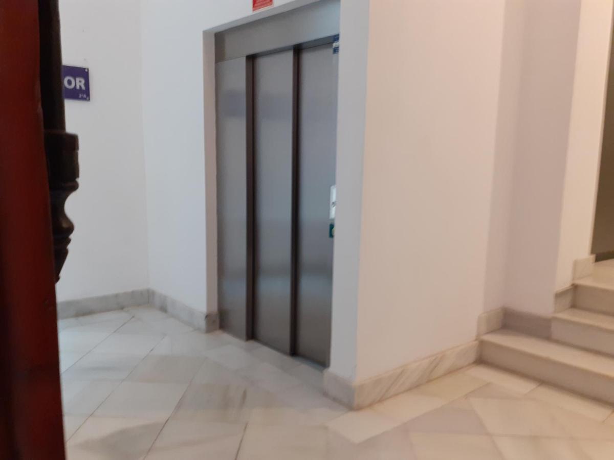 Apartamento Centro Historico I Malaga Luaran gambar